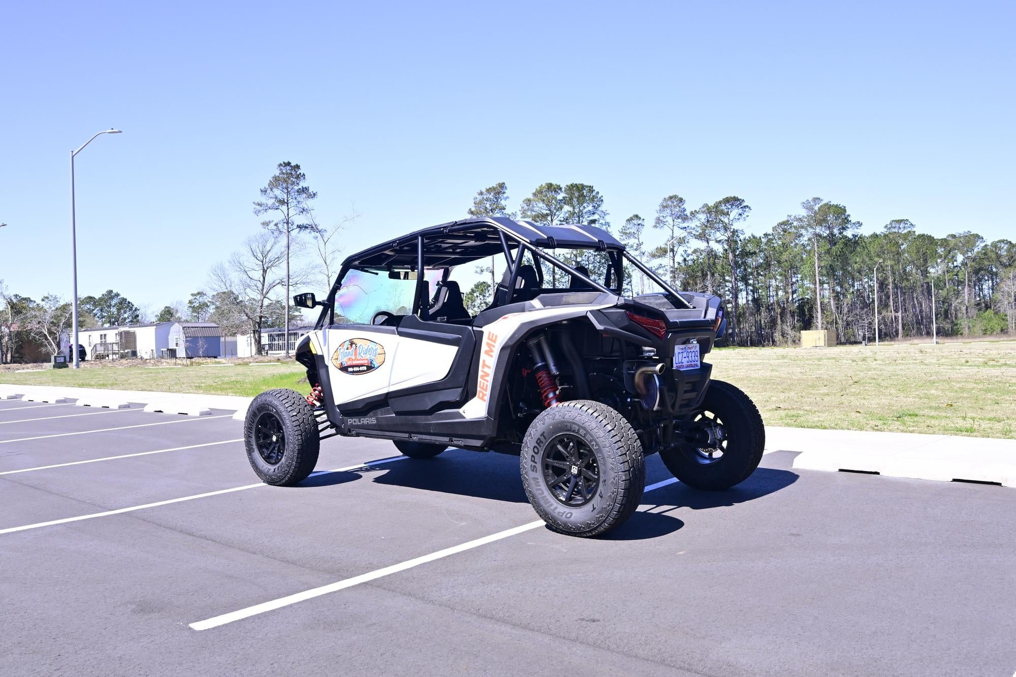 Polaris Razer 1k 4-Seater Side Back Angle